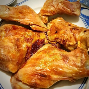 Epaule d'agneau de lait fermier (Au détail frais, Pyrénées-Atlantiques, France)